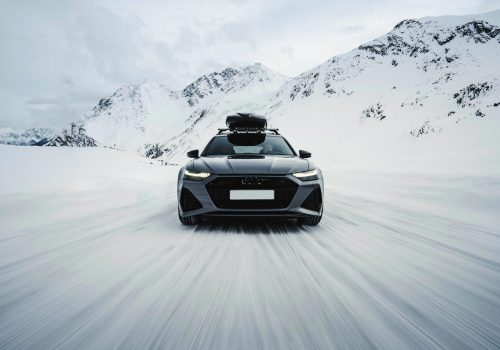 Rent Audi RS6 ski resort